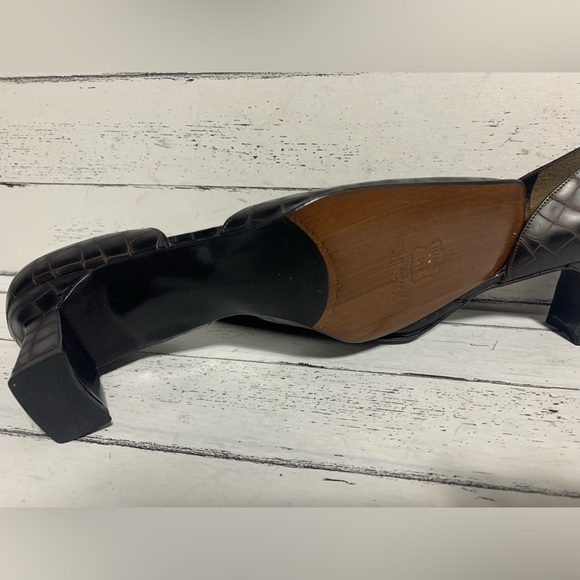 Stuart Weitzman Women’s Size 8.5 Brown Leather Pumps, Made in Spain, Classic - Picture 9 of 12